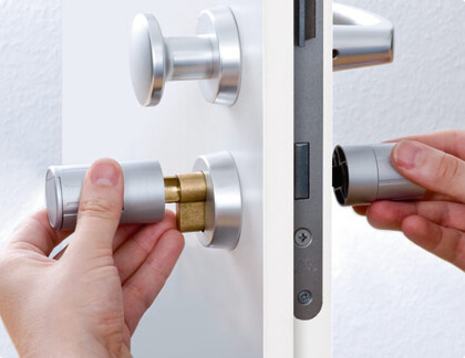 Срочное аварийное открытие замков в Юрге